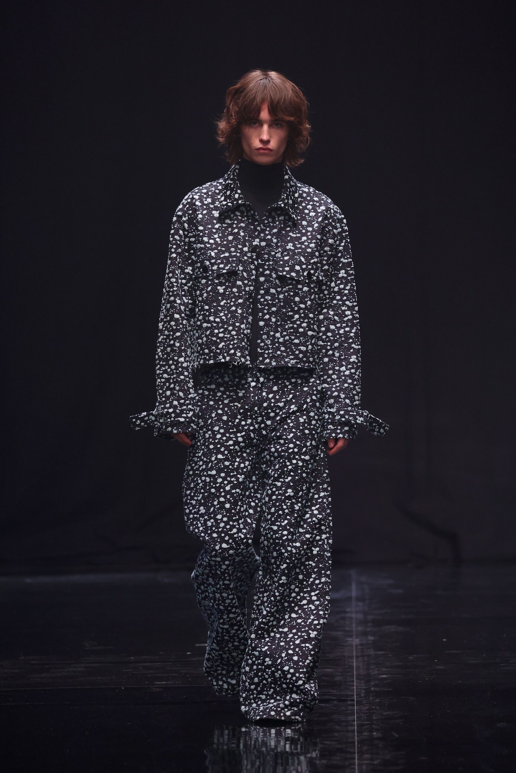 BERLIN, GERMANY - JANUARY 31: A model walks the runway at the COLLECTIVEFOUR Kilian Kerner fashion show during Berlin Fashion Week Autumn/Winter 2025 at Uber Eats Music Hall on January 31, 2025 in Berlin, Germany. (Photo by Sebastian Reuter/Getty Images for Kilian Kerner)