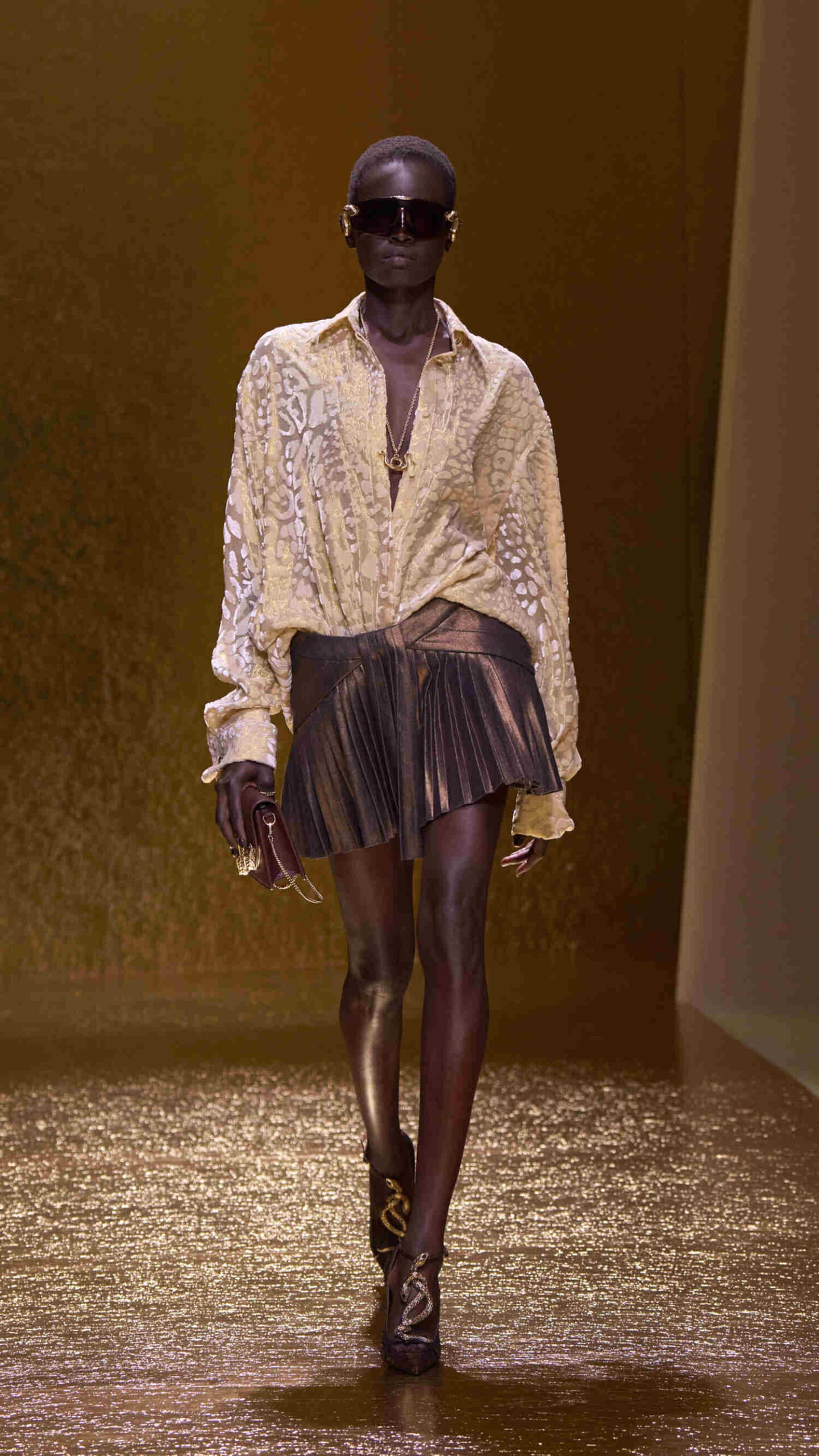 Roberto Cavalli SS26 collection - gold obsession 